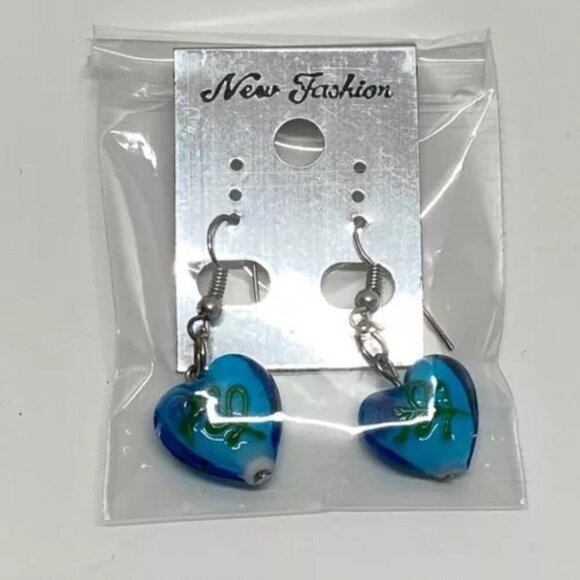 New Fashion Brand Earrings Murano Style Clear Blue Glass Dangle Heart Beads NWT - Picture 9 of 9